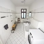 Apartamento Erstklassige 3-zimmer *