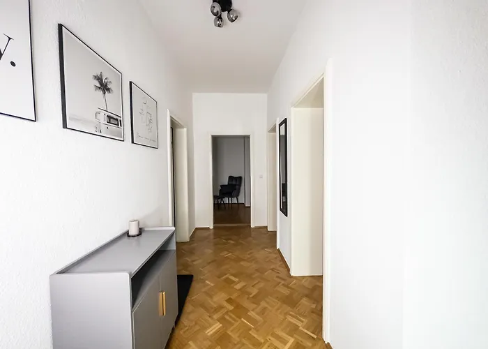 Apartment Erstklassige 3-zimmer *