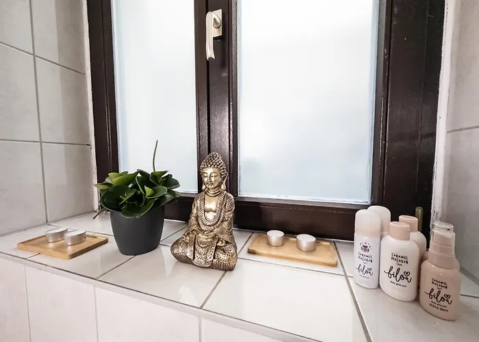 Apartment Erstklassige 3-zimmer *